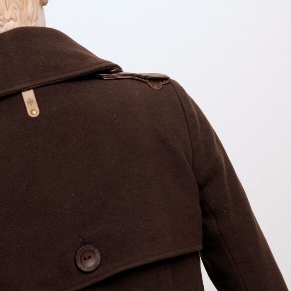 Elegant Brown Women's Coat - Picture 11 of 16